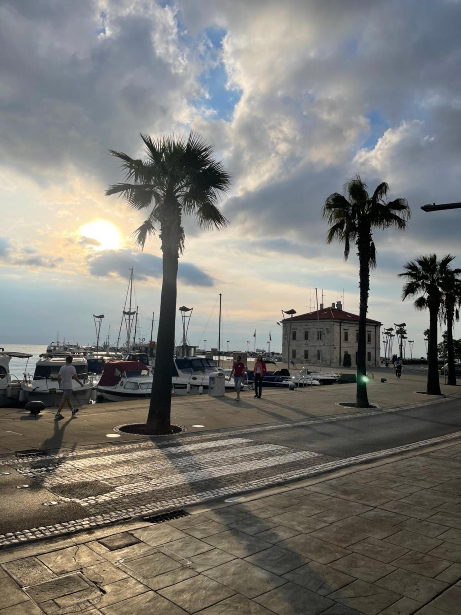 Sunset Residence Koper & Free Parking Garage Exterior foto